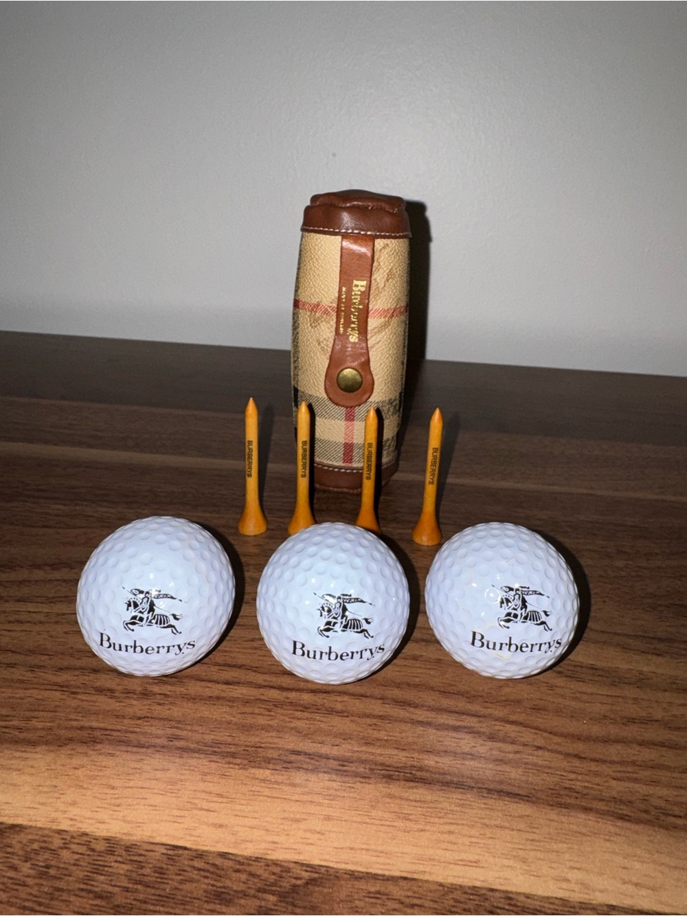 Vintage Burberry Nova Check Golf Ball Pouch Set w/Balls&Tees -Father’s Day gift!